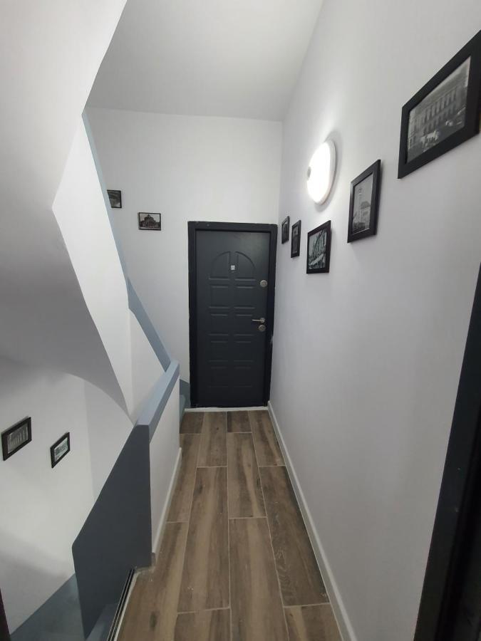 Ferienwohnung Modern Studio Park Carol Unirii - Lam1 Bukarest Exterior foto
