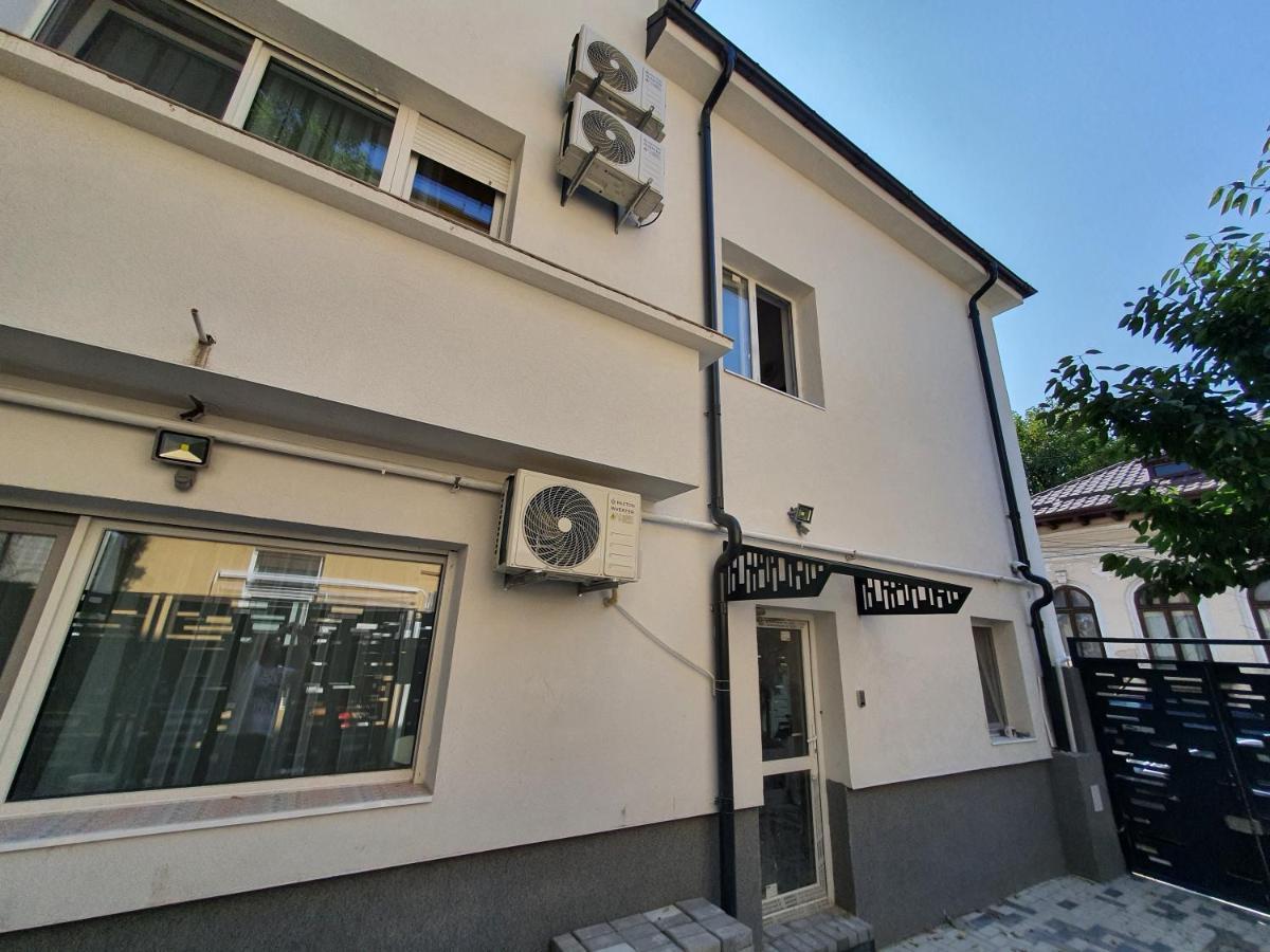 Ferienwohnung Modern Studio Park Carol Unirii - Lam1 Bukarest Exterior foto